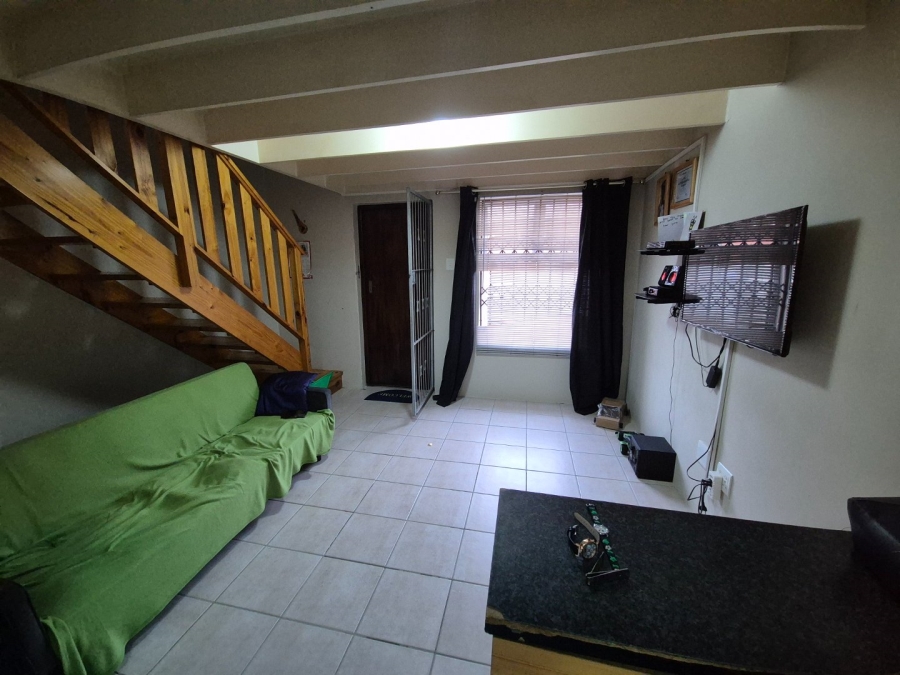 2 Bedroom Property for Sale in Walmer Link Eastern Cape